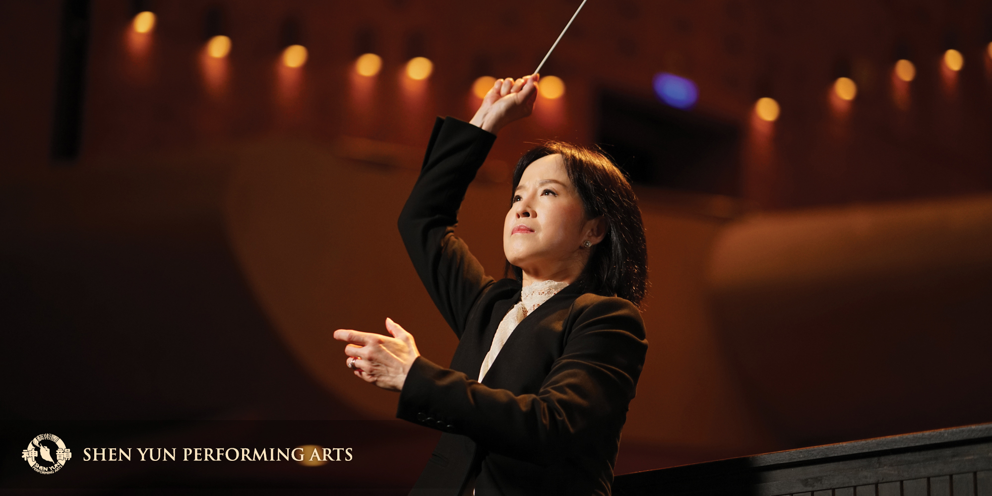 orchestra conductor-shen yun