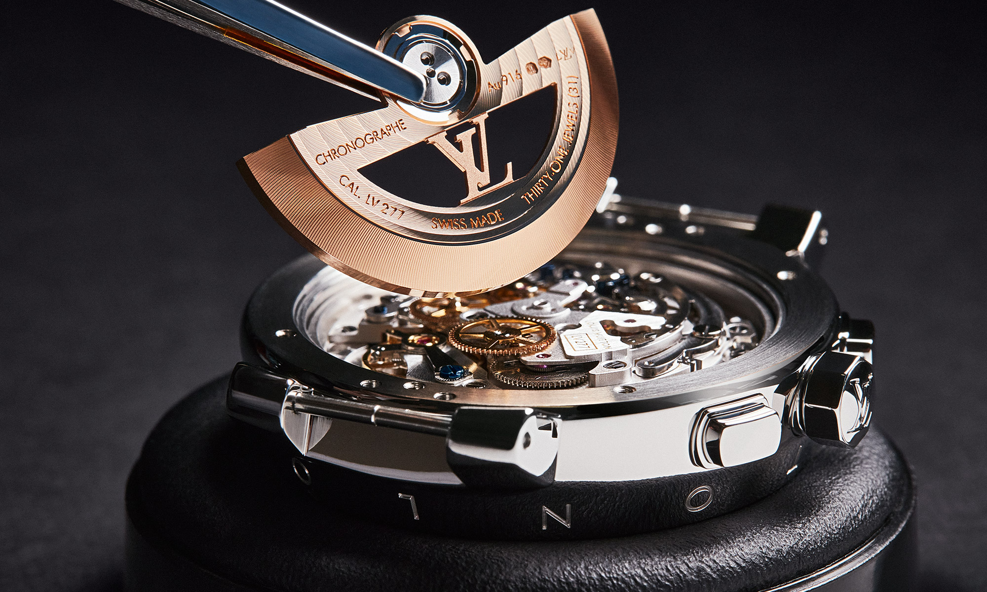 louis-vuitton-tambour-watch-3