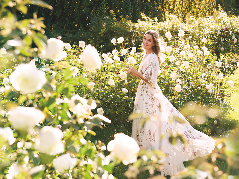 Aerin-Lauder-Flowers-3