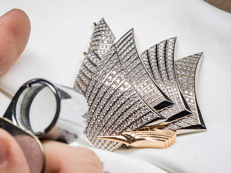 Van-Cleef-&-Arpels-Treasure-Island-4