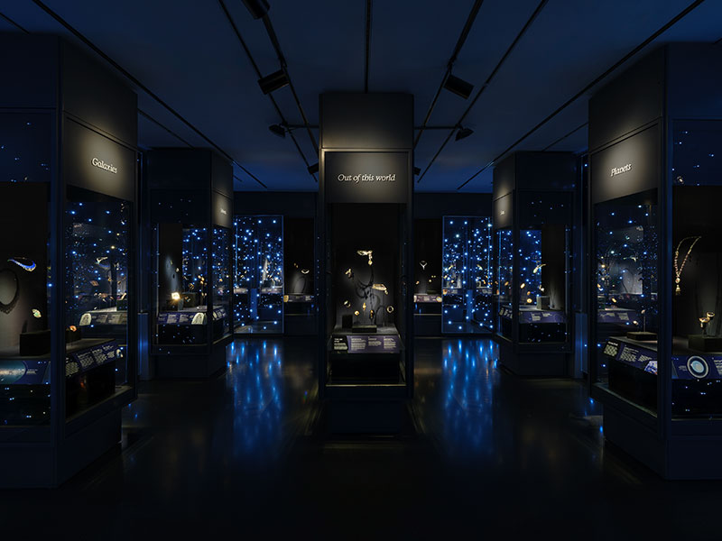 Van-Cleef-&-Arpels-exhibition-8