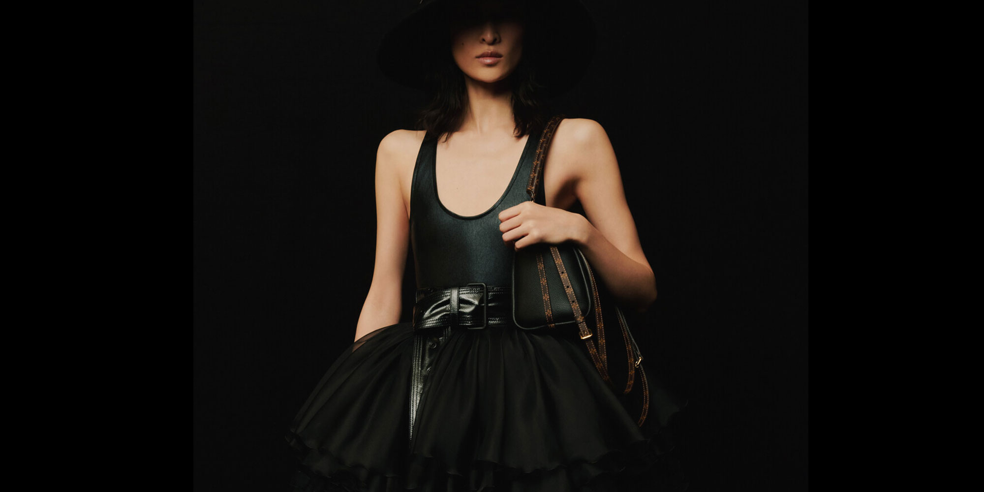 Louis-Vuitton-Express-1
