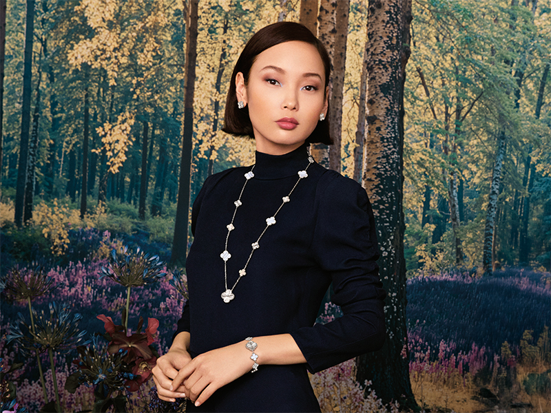 Van-Cleef-&-Arpels-Alhambra-9